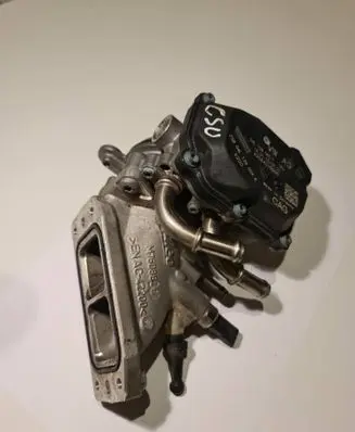 Volkswagen Golf VII Throttle valve 04L128063P A2C84315500