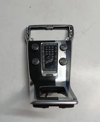 Volvo V40 Central console control unit 2958634Y5CS
