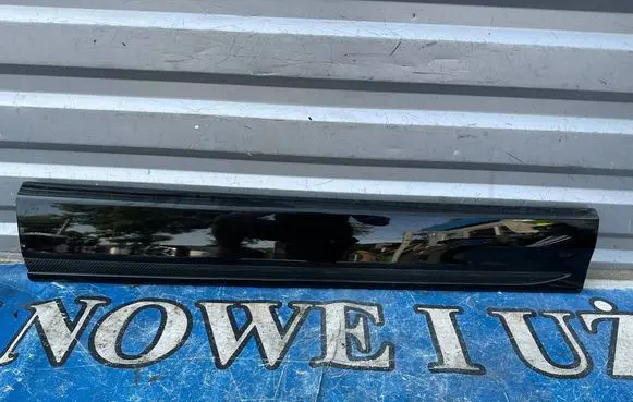 Audi Q8 Front door trim (molding) 4M8853059J