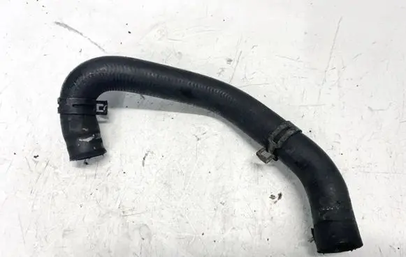 Volkswagen Touareg I Engine coolant pipe/hose