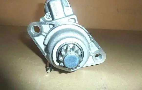 Audi A3 S3 8L Starter motor 0001121420