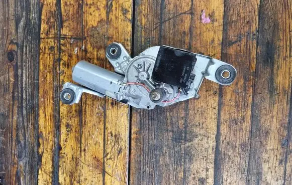 BMW X3 E83 Rear window wiper motor 6917907