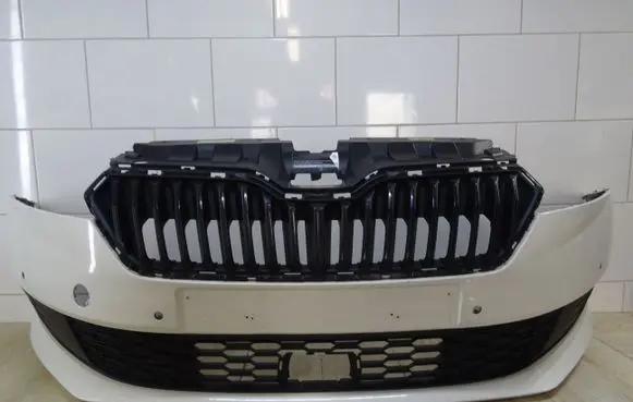 Skoda Fabia Mk3 (NJ) Front bumper 6V0807221F