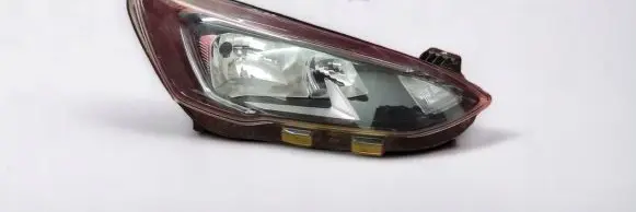 Ford Focus Headlight/headlamp JX7B13W029CE