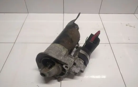 Volvo S70 V70 V70 XC Starter motor