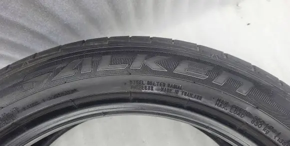 Mercedes-Benz C AMG W205 R18 summer tire 352641 4250427429694 912197