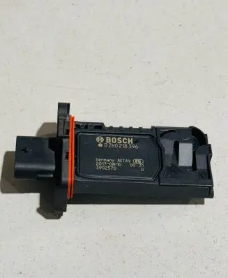 Land Rover Evoque I Mass air flow meter H4P312B579AA