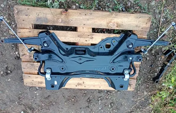 Toyota Proace Front subframe 30012400