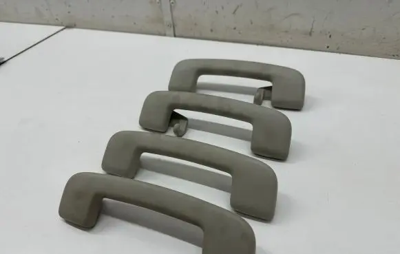 Nissan Qashqai J12 A set of handles for the ceiling 3072311A