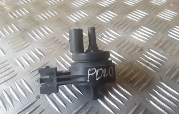 Volkswagen Polo Valve vacuum 6Q0133519A