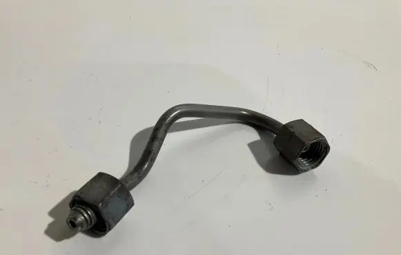 Mercedes-Benz E W212 Fuel injector supply line/pipe 