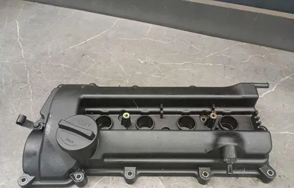 Hyundai i10 Rocker cam cover 2240003010