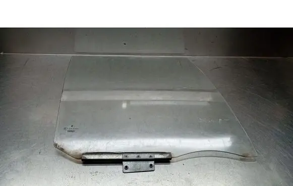 Suzuki Swift Cultus Rear door window glass