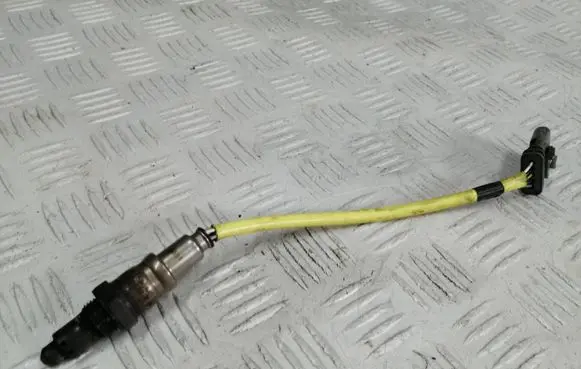 Peugeot 208 Lambda probe sensor 9830441180