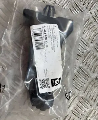 Renault Twingo III Rear bumper mounting bracket A4538807300