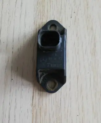 Mercedes-Benz S W220 Airbag deployment crash/impact sensor 0015428018