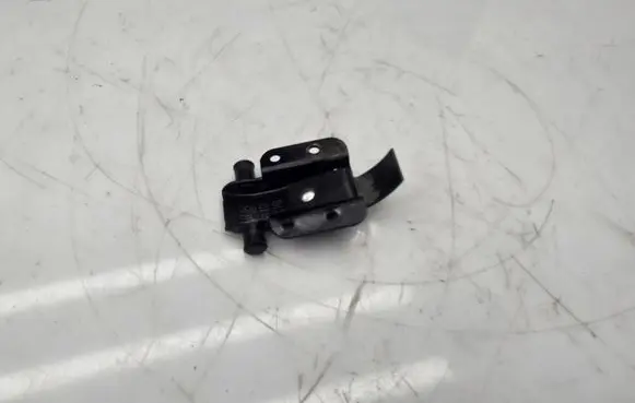 Mercedes-Benz Sprinter W906 Rear door check strap stopper 009ES92