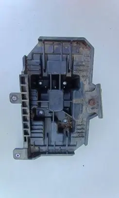 Hyundai Santa Fe Battery box tray 3750-S1100