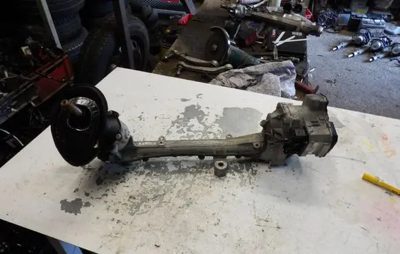 Ford Kuga II Steering rack HV6C3D070