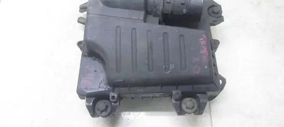 Air filter box