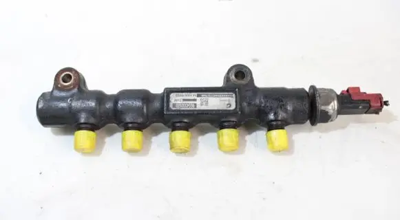 Fuel main line pipe