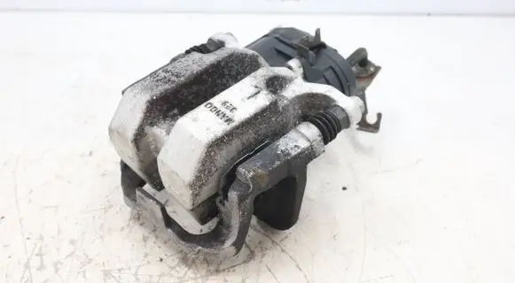 BMW 3 G20 G21 Rear brake caliper 6875153MWGK654 6875153 8836841MWGK4584
