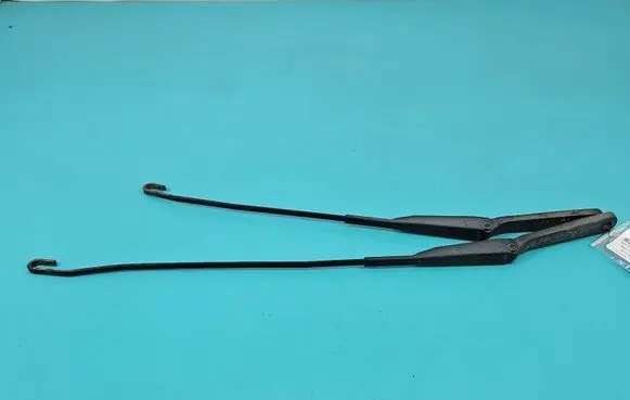 Renault Trafic II (X83) Front wiper blade arm 7700311582 IMPRK1542593