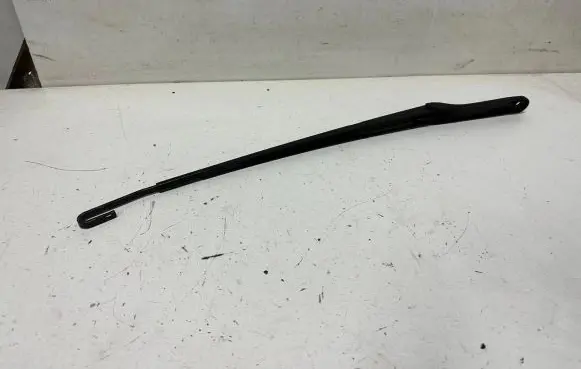 BMW X5 E53 Front wiper blade arm 7075612