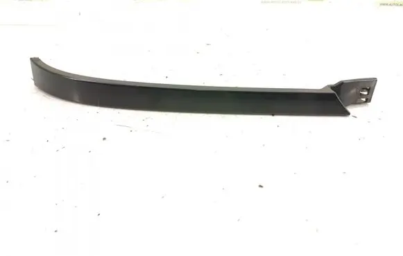Mercedes-Benz ML W163 Under headlight/headlamp trim 1638260277 A1638260277