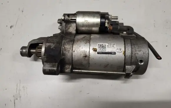 Audi Q7 4M Starter motor 059911024D
