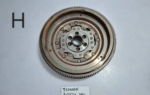 Volkswagen Tiguan Flywheel 03L105266DQ 280416041A 012295001221