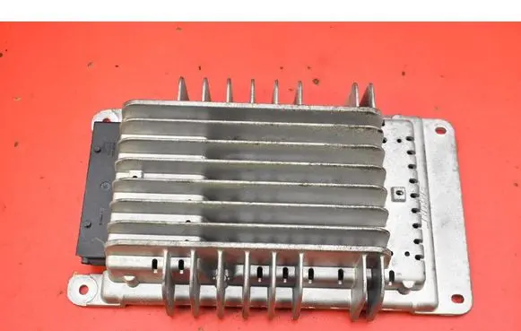 Alfa Romeo GTV Sound amplifier 00606833250