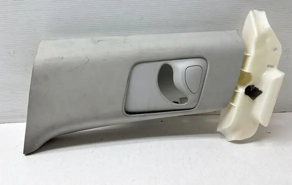 Tesla Model 3 (B) pillar trim (top) 108624501K 06624352 1086245