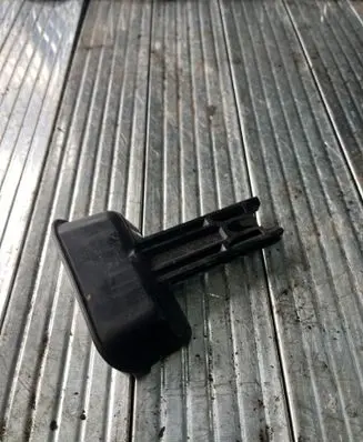 Mercedes-Benz C W203 Hand brake release handle 2034270620