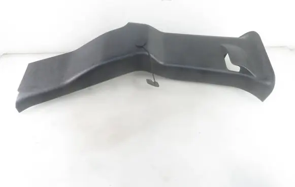 Hummer H2 (A) pillar trim 