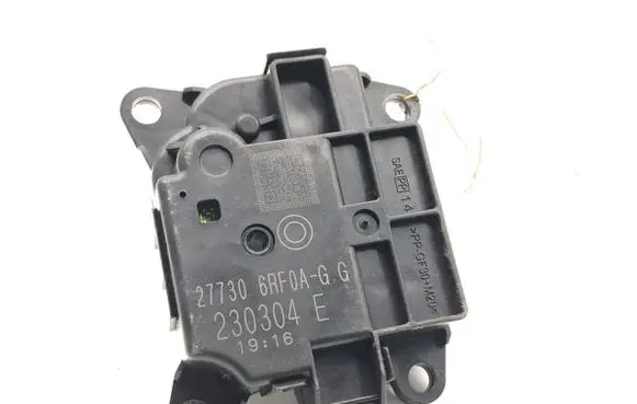 Nissan Qashqai J12 Air flap motor/actuator 277306RF0A