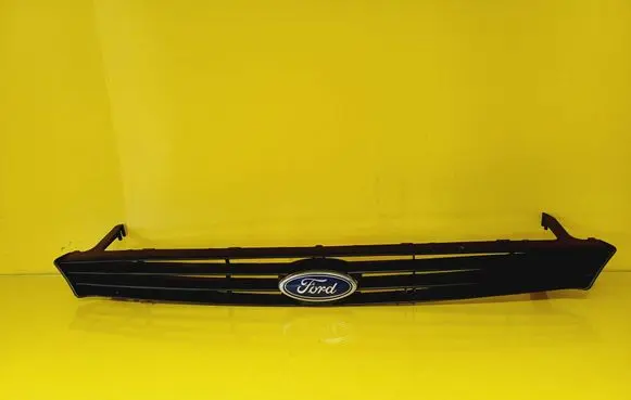 Ford Focus Front grill 98AB8200A