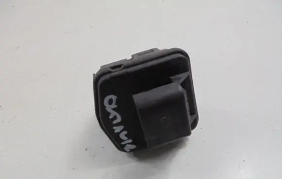 Skoda Octavia Mk1 (1U) Headlight level adjustment motor 1U0941295
