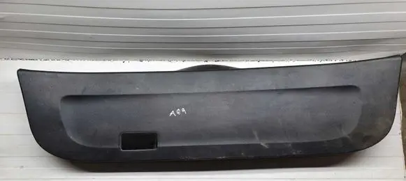 Toyota Prius (XW20) Other trunk/boot trim element 6775047010