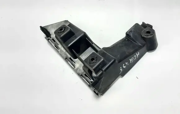 Volvo XC70 Rear bumper mounting bracket 30678650
