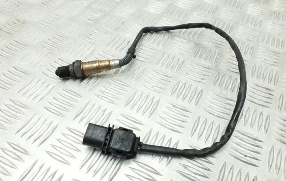 Volkswagen PASSAT B7 Lambda probe sensor 03L906262