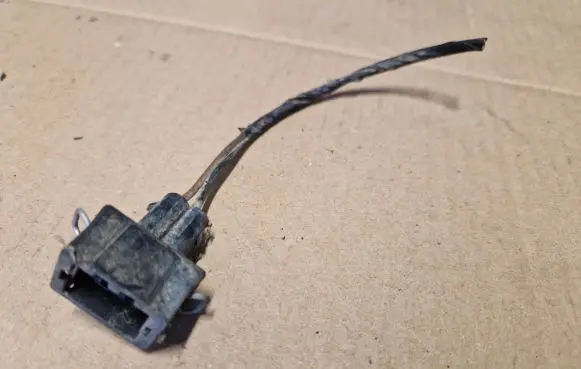 Volkswagen Jetta II Other relay 357972752