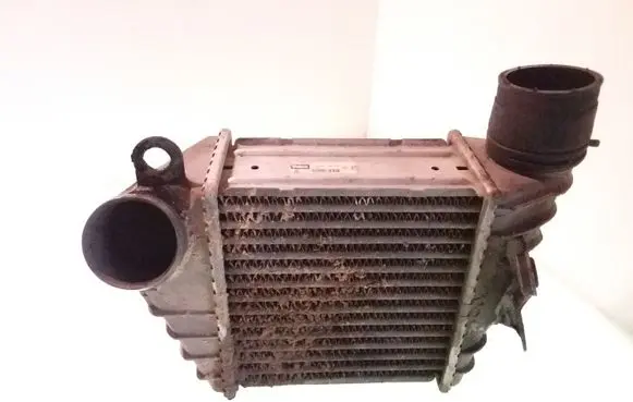 Audi A3 S3 8L Intercooler radiator 862319R IA1068