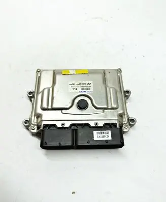 Hyundai Tucson TL Engine control unit/module 391992BBF0 391992BBF000000 CPEGD2203
