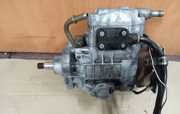 Ford Galaxy Fuel injection high pressure pump 0460404968 968155 028130115D