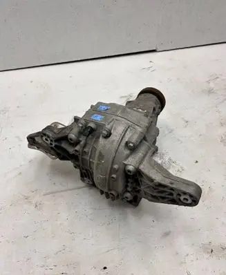 Porsche Macan (95B) Rear differential 95B525015M