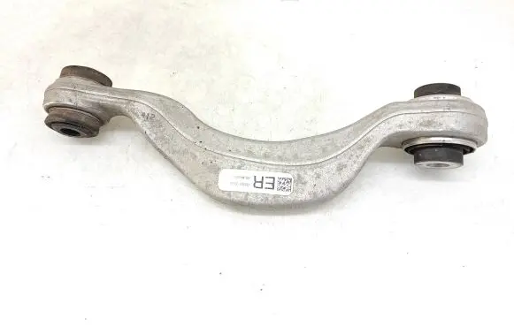 Rear control arm