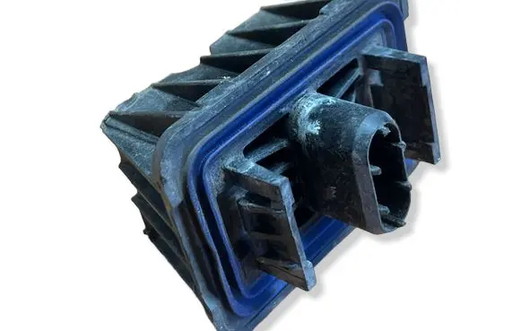 BMW 6 F06 Gran coupe Jacking socket point 7042974