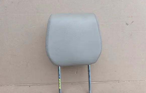 Land Rover Range Rover Evoque L538 Front seat headrest 