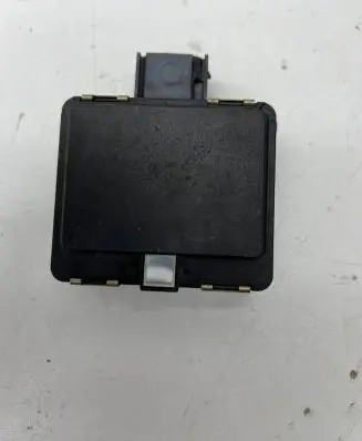 Suzuki Vitara (LY) Distronic sensor radar 3394386R00 0203301189